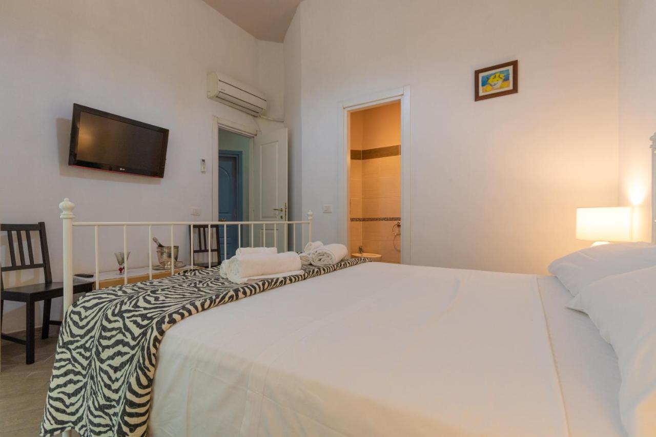 Vercelli Guest House Near San Giovanni ローマ エクステリア 写真